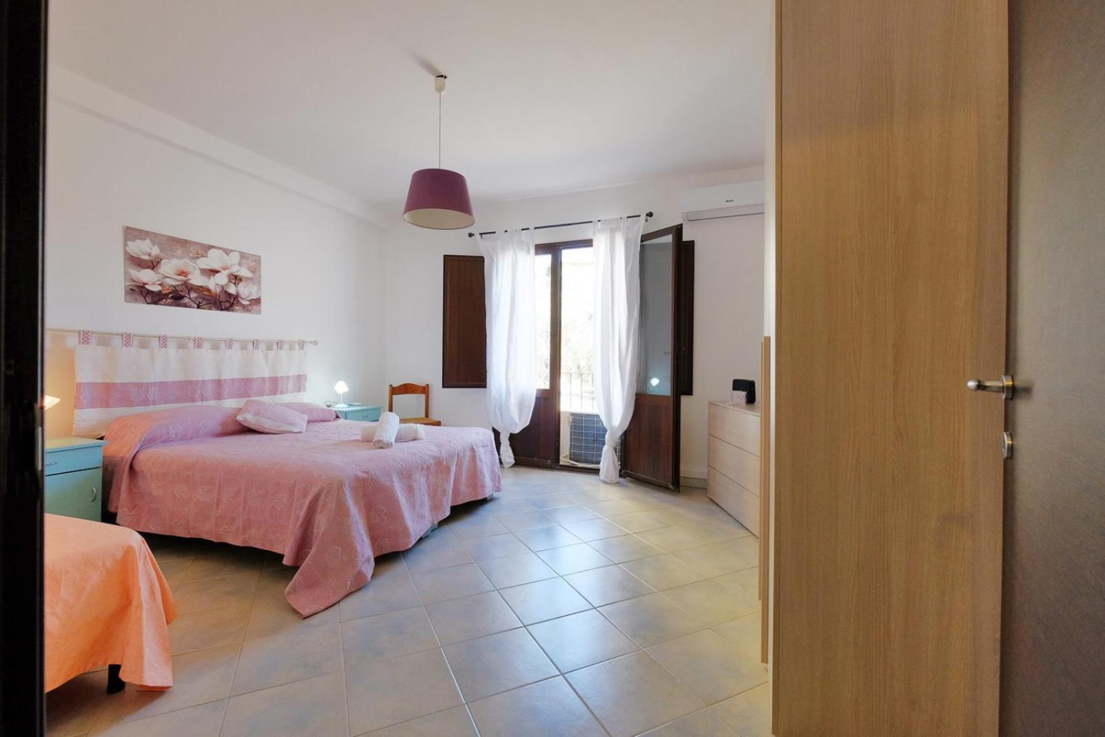Su Nuraghe Hotel Sant'Anna Arresi Exterior photo