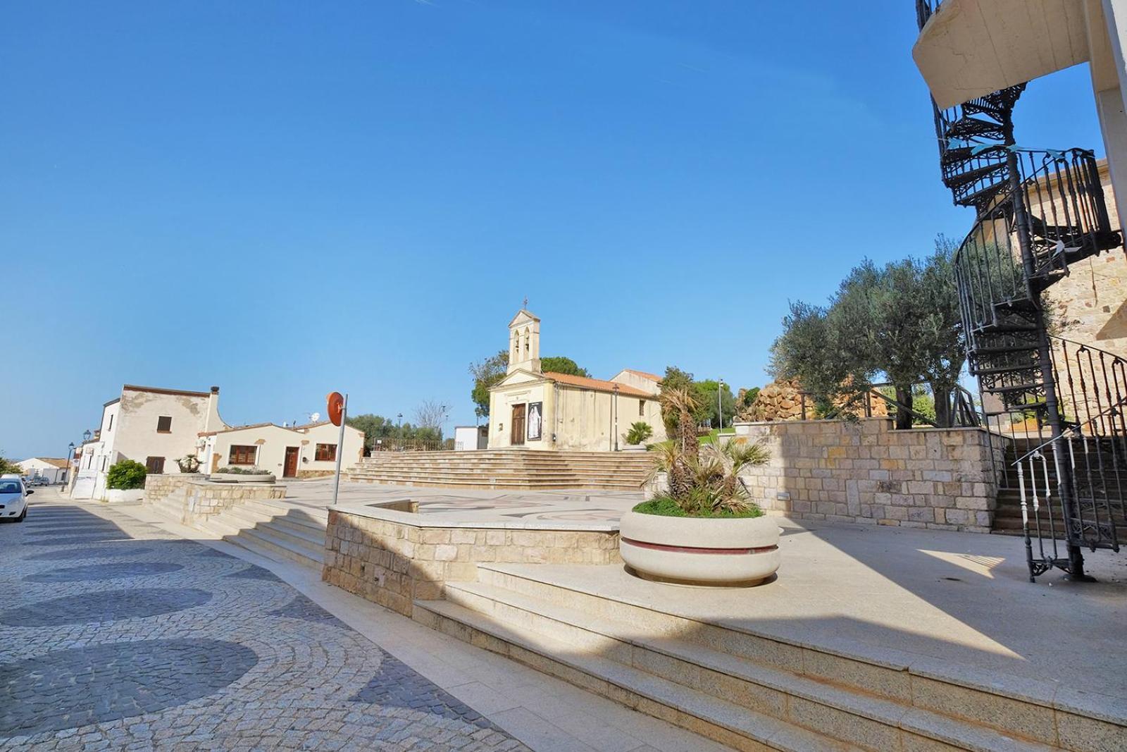 Su Nuraghe Hotel Sant'Anna Arresi Exterior photo